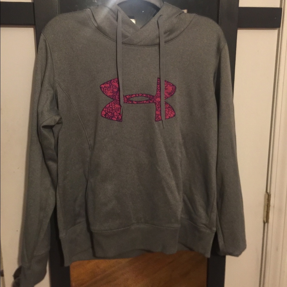Under Armor L hoodie